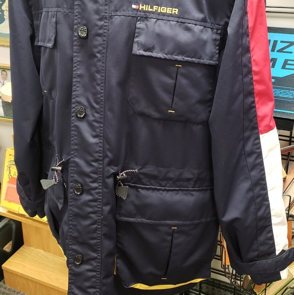 Vintage Tommy Hilfiger Men's WaterStop Jacket, Size XL, Immaculately Clean. - Picture 9 of 14